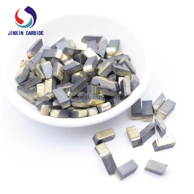  เคล็ดลับการเลื่อยคาร์ไบด์ล่วงหน้าสำหรับงานไม้ใบเลื่อยวงเดือน 