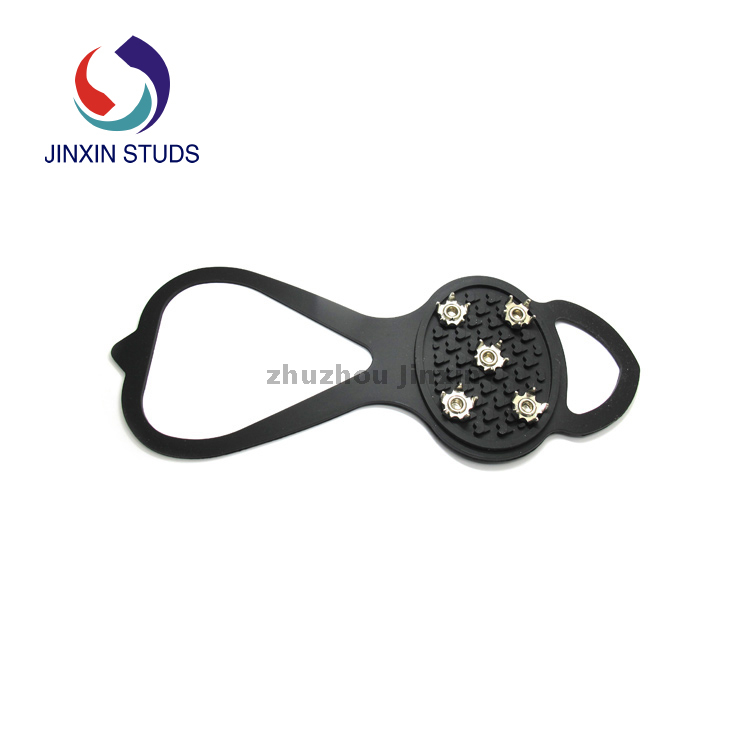 ทนทานฤดูหนาวหิมะ 5 ฟันน้ำแข็งโกงซิลิโคนน้ำแข็ง Grip Spikes สำหรับรองเท้าเดินป่า