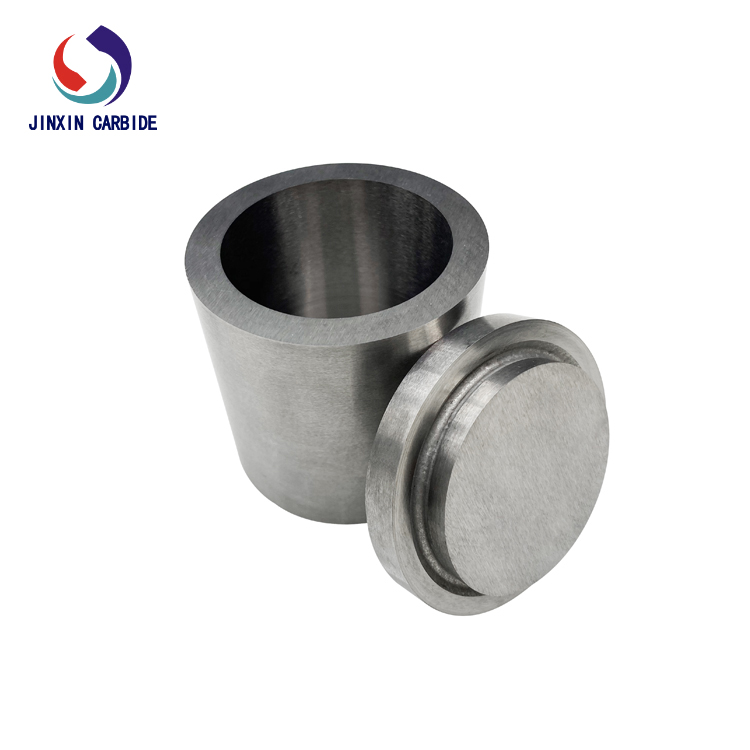 ในกรณีใดบ้างที่เหมาะที่จะเพิ่มปลอกเหล็ก 304 ลงในขวดดาวเคราะห์ทังสเตนคาร์ไบด์